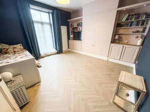 Photo 6- click for photo gallery